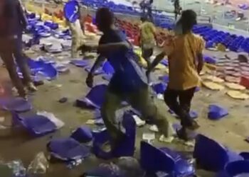 Abanye-Congo batangiye kugurisha ibyo basahuye muri Stade de Martyrs