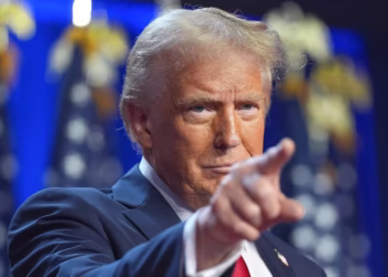 Perezida Trump agiye kurega ikinyamakuru