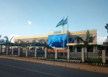 Muhanga: Abagabo bakubise umugore kugeza ashizemo umwuka